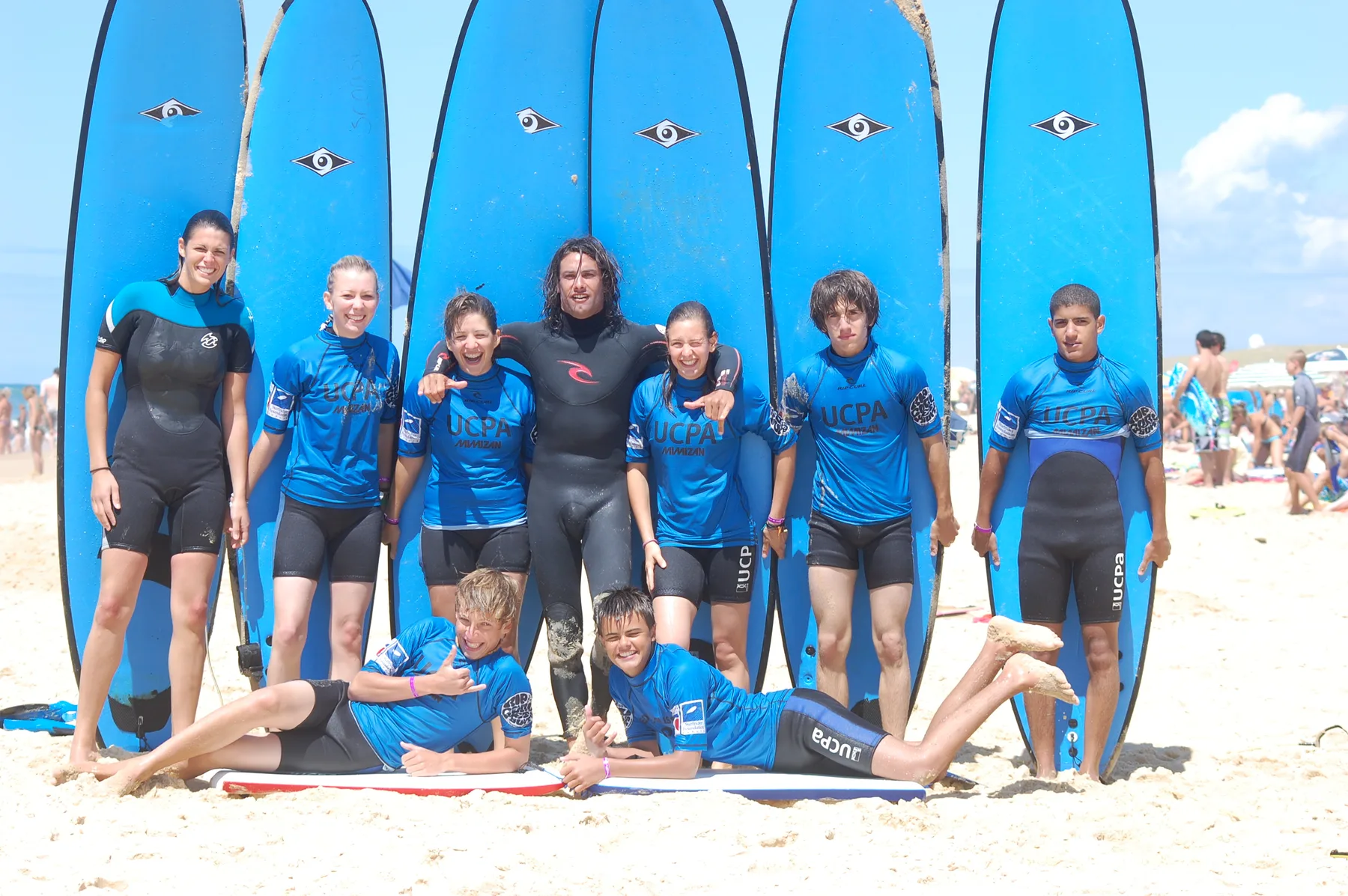 Cours collectif de surf à Cap Ferret avec Paco Surf School